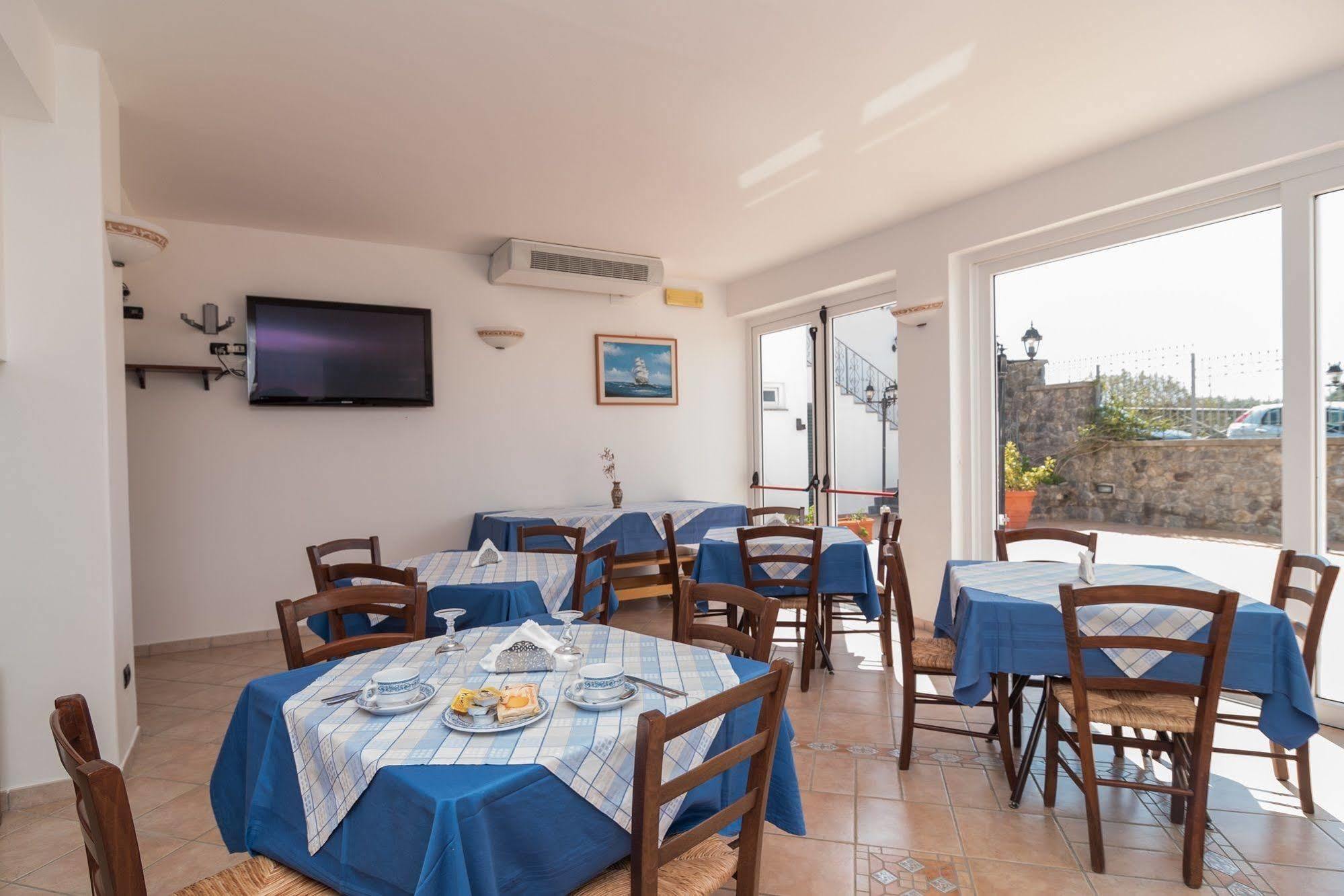 Hotel Villa Fumerie Forio  Bagian luar foto